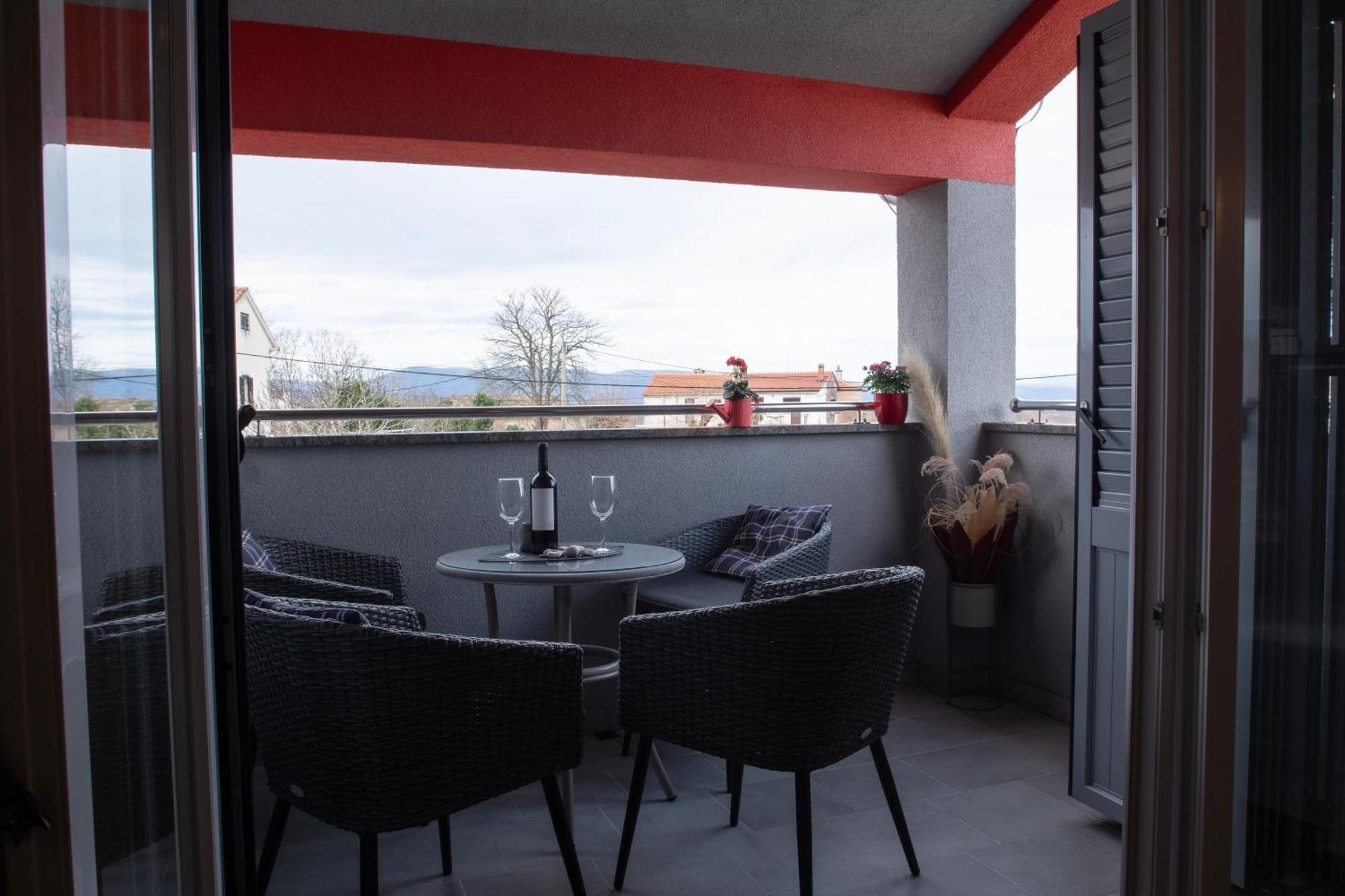 Nikka Apartments Malinska Extérieur photo